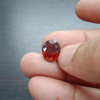 Gomed 7.08 Carat / 7.64 Ratti Gomed 7.08 Carat / 7.64 Ratti