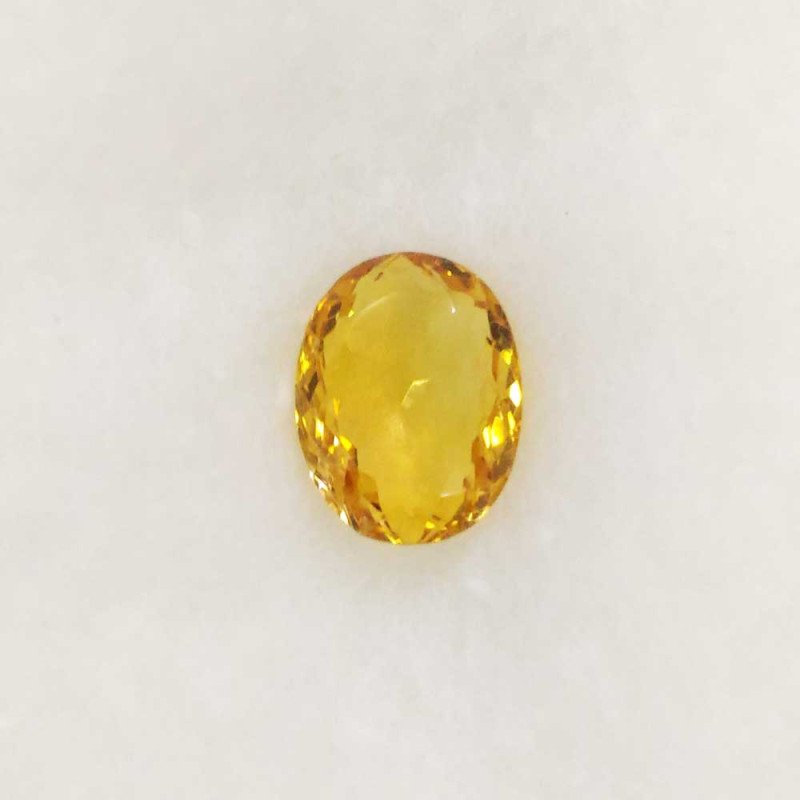 Yellow Topaz 9.29 Carat / 10.03 Ratti
