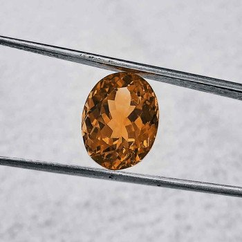 Yellow Topaz 5.42 Carat / 5.85 Ratti