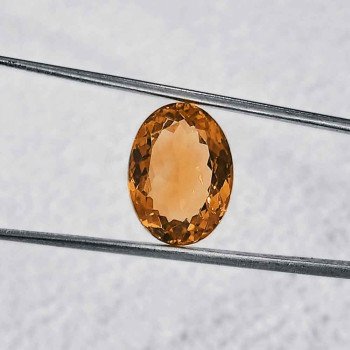 Yellow Topaz 5.04 Carat / 5.44 Ratti