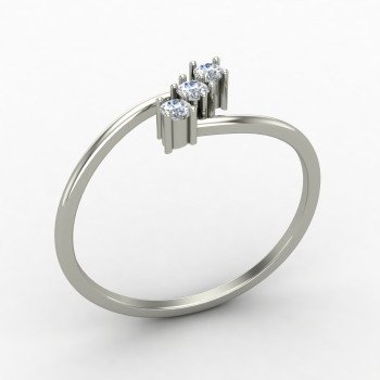 Three American Diamond Carve Ring